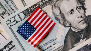 The Impact of Sector Strikes and Labor Crises on Personal Finances in Canada and the USA